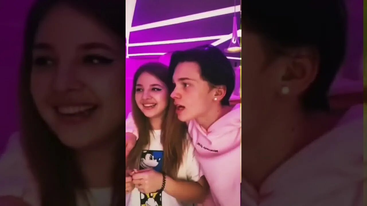 Аня милохин даня милохин. Ани и дани. Ани и дани. Даня милохин бабич аня покров. Аня и даня милохин целуются.