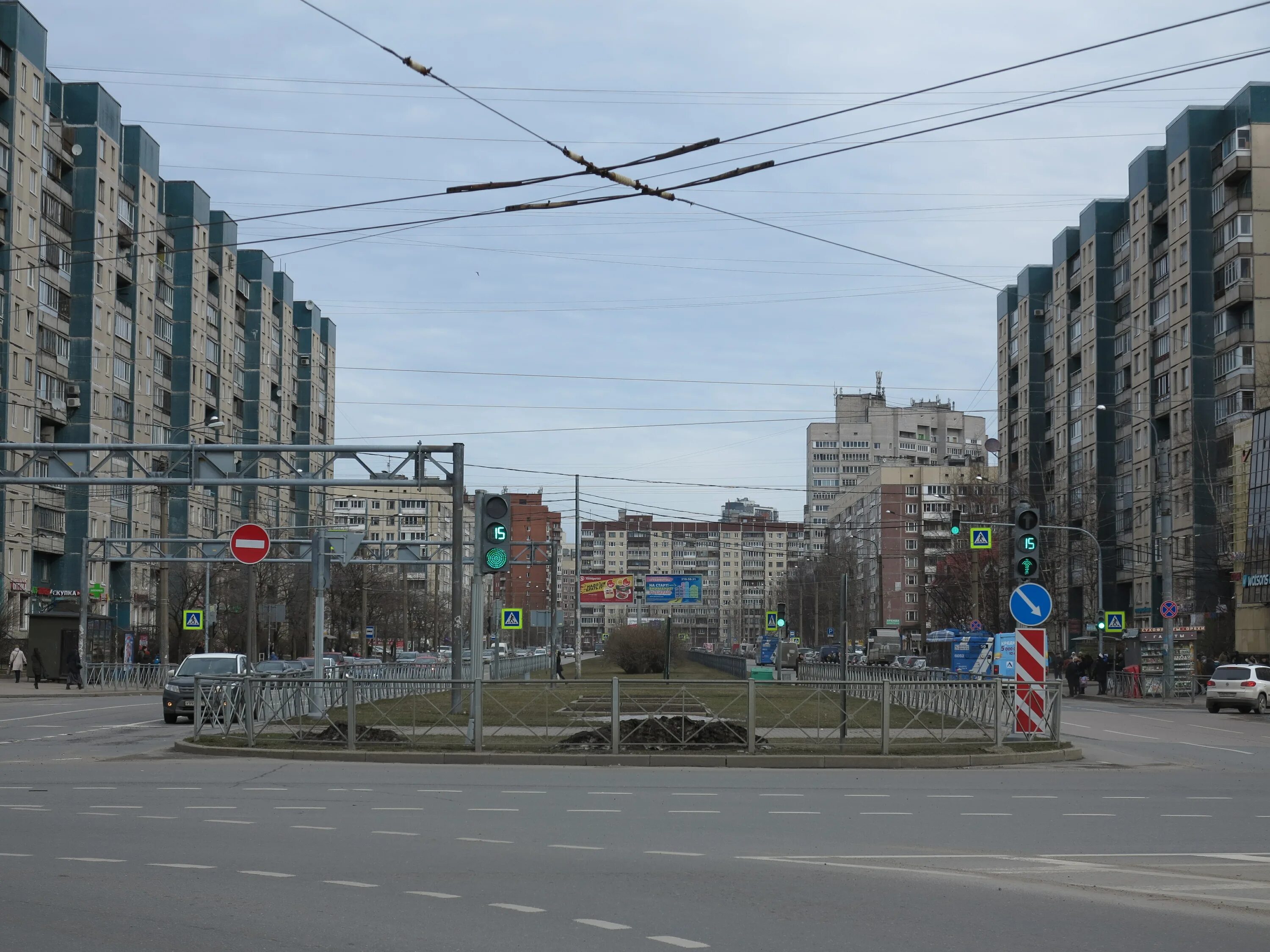 Ул комендантский проспект. Улица Уточкина Санкт-Петербург. Улица Уточкина СПБ. Улица Комендантский проспект Санкт-Петербург. Проспект Испытателей (Санкт-Петербург).