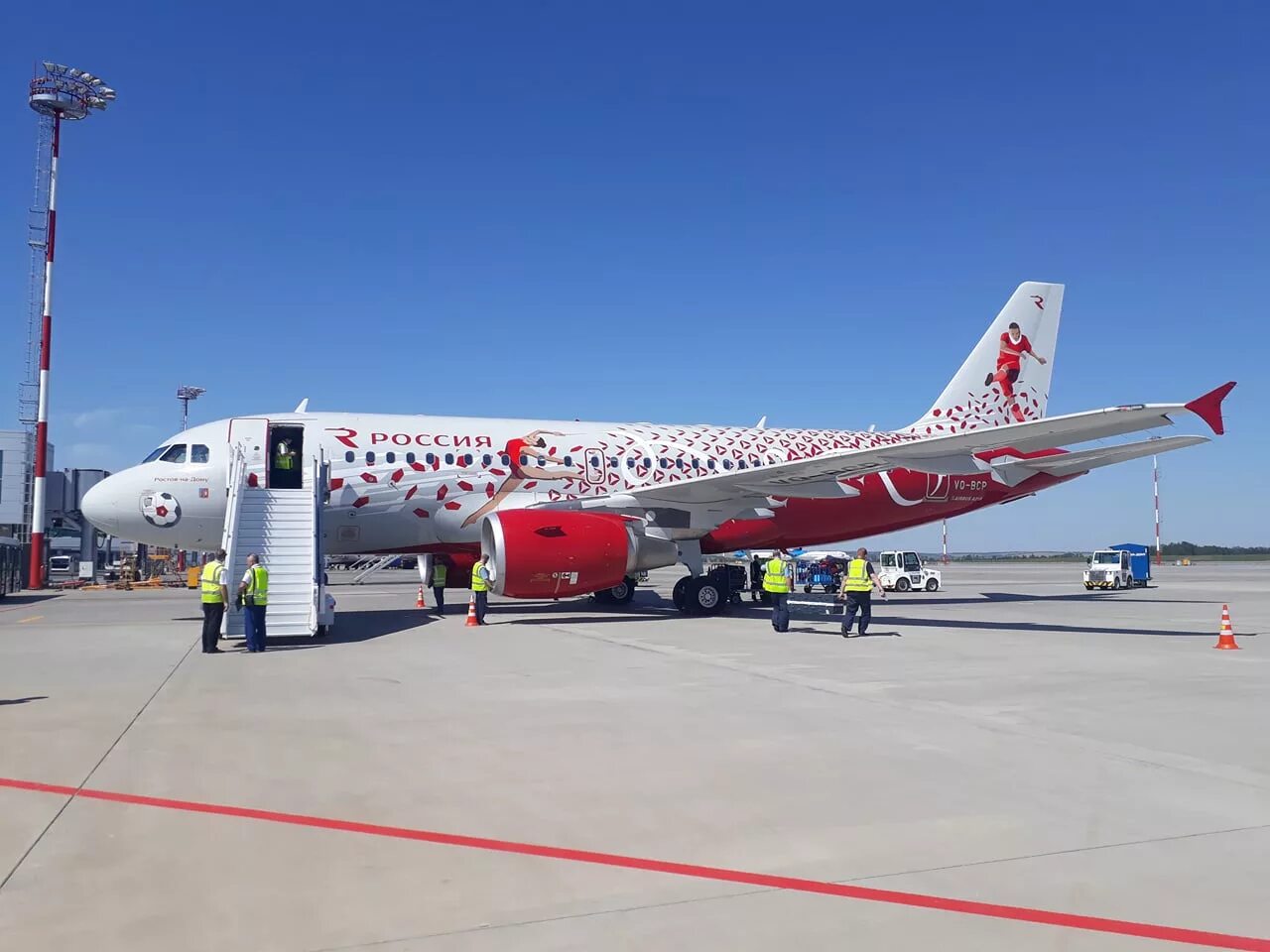 Летают ли самолеты в ростов на дону. Боинг 777 в ростове-на-дону. ростов с самолета. фото самолета ростов. самолет до ростова.