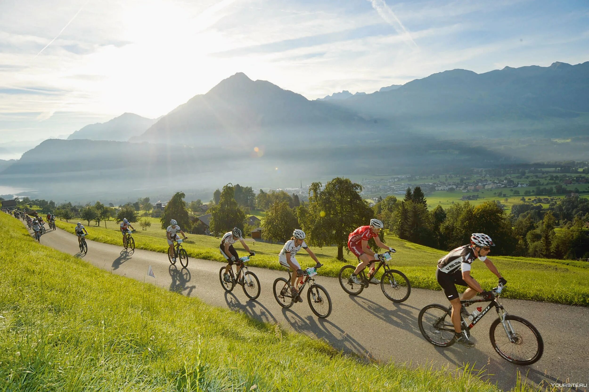 Outdoor sports rs. Bike tours. Вело тур грузия лес. Mountain biking, sikkim. Спортивный велотуризм.
