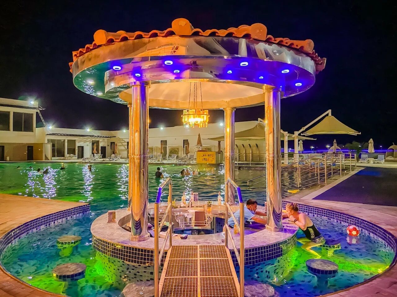 Аль бахр фуджейра. Фуджейра Mirage Bab al Bahr. Mirage Bab al Bahr Beach Resort 4*. Фуджейра отель Мираж баб Аль 4. Mirage Bab al Bahr Beach Resort 4 ОАЭ.