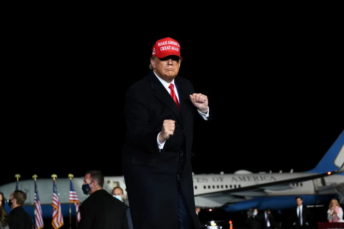Вероятность победы трампа на выборах. Вероятность победы трампа на выборах. Вероятность победы трампа на выборах. Президентские выборы в сша (2020). Трамп с народом.