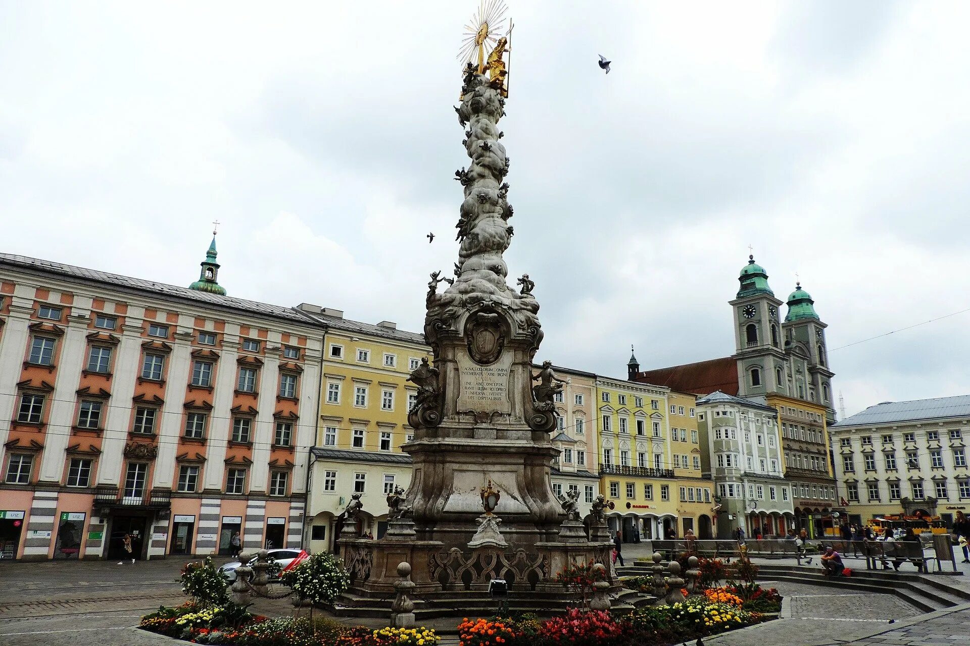 Линц Австрия. Австрия Linz город. Чумная колонна (Вена). Чумной столб в Вене. Австрийский город с чумной колонной 4 буквы