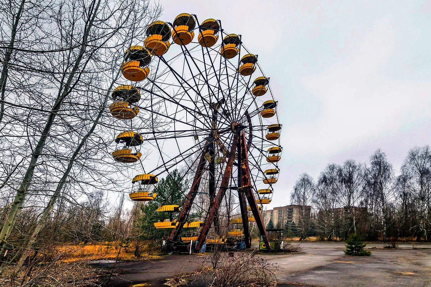 Pripyat chernobyl. Колесо обозрения Припять. Колесо обозрения Припять 1986. Чернобыль город Припять. Припять зона отчуждения.