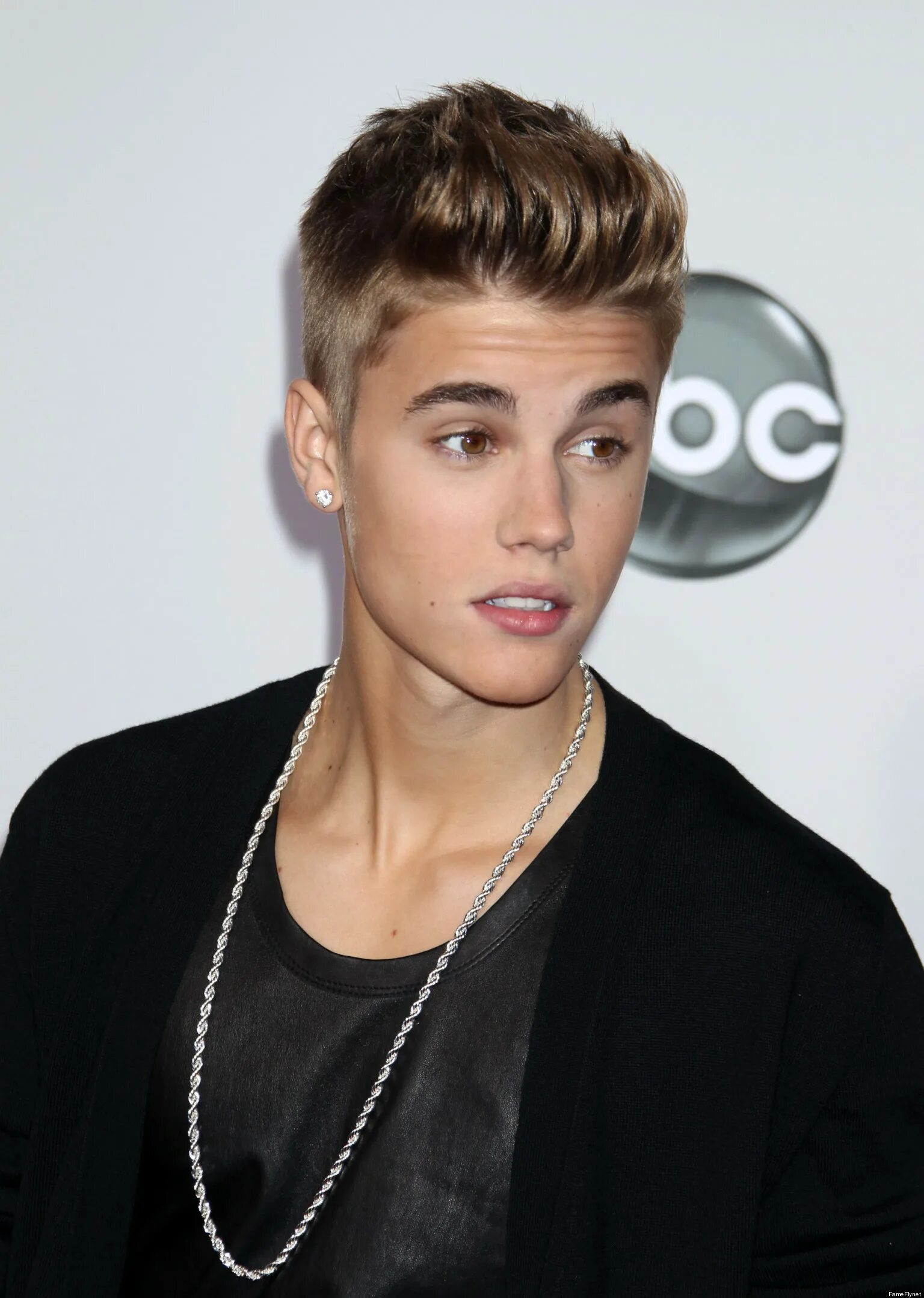 Justin bieber icon for belieber. Джастин бибер молодой. Джастин бибер фото. Кумиры мальчиков. Кумиры мальчиков.