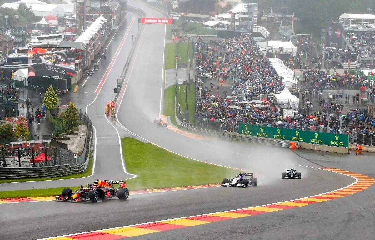 Какие гран при формулы 1. Трасса спа-Франкоршам 2022. Гран-при Бельгии спа. F1 Spa Francorchamps Eau rouge Lauda. Формула 1 Бельг.