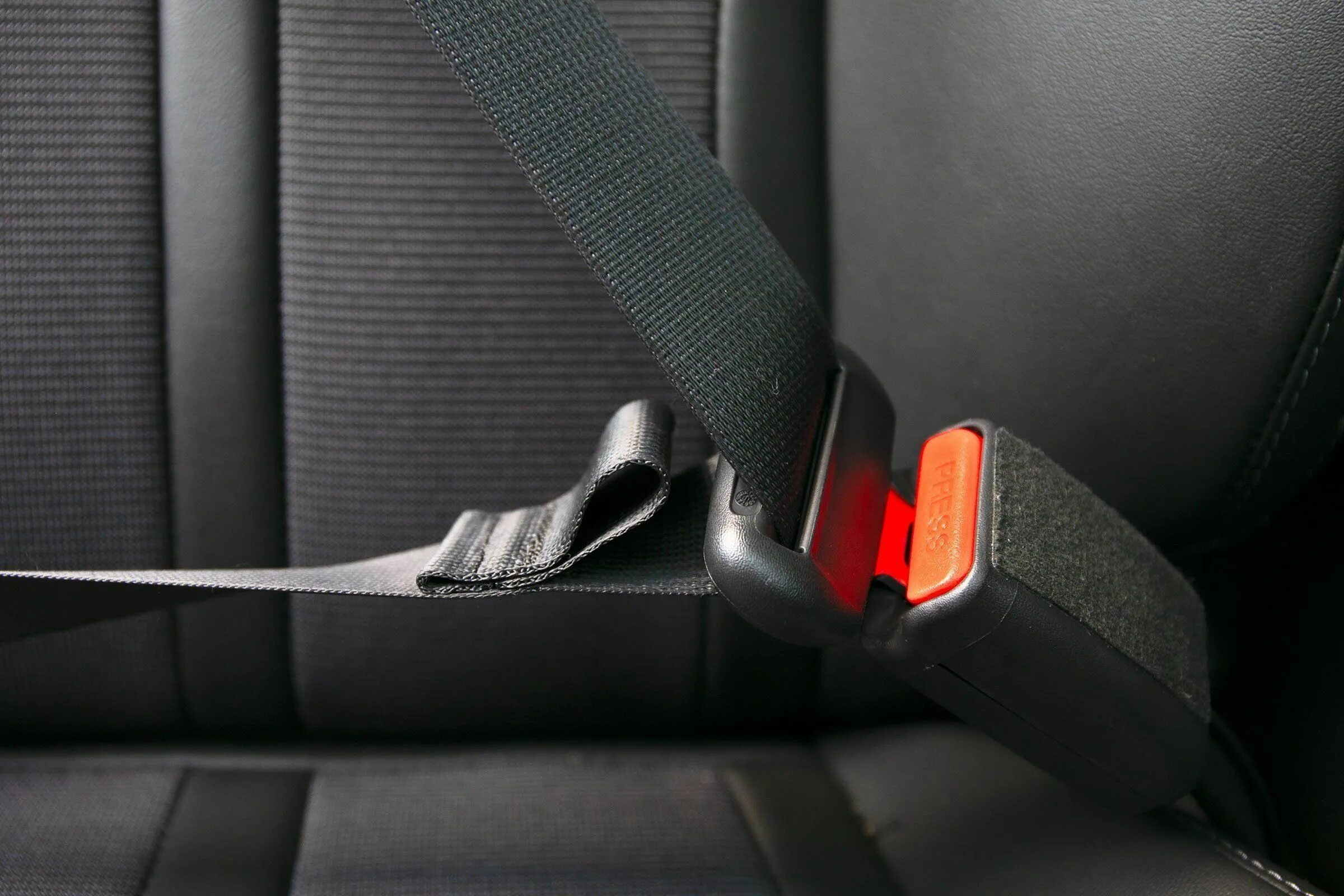 Seat Belt. Трехточечный ремень безопасности. Двухточечный ремень безопасности. Инерционный ремень безопасности. Отключение ремней безопасности