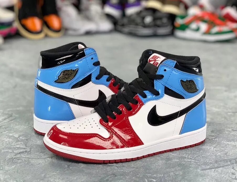 Jordan high. Nike Air Jordan 1 High og Fearless. Nike Air Jordan 1 High og Fearless Blue. Nike Air Jordan Retro 1 High Fearless. Nike Air Jordan 1 High Fearless.