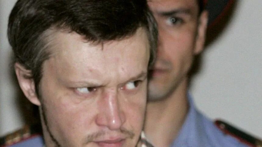 Пичушкин маньяк википедии. Битцевский парк пичушкин. битцевский парк пичушкин жертвы.