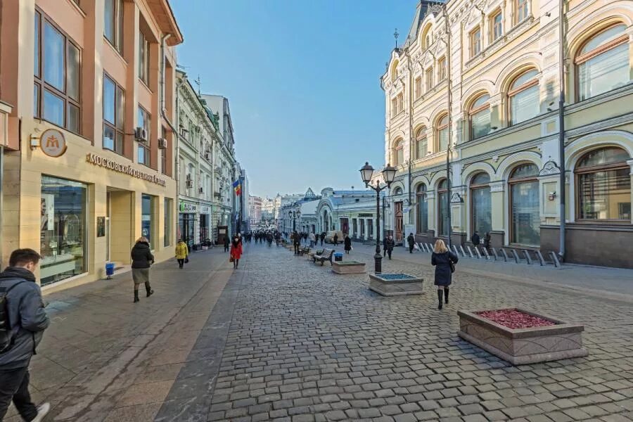 кузнецкий мост пешком. кузнецкий мост реконструкция. кузнецкий мост лето. неглинка улица в москве. переулки кузнецкого моста.