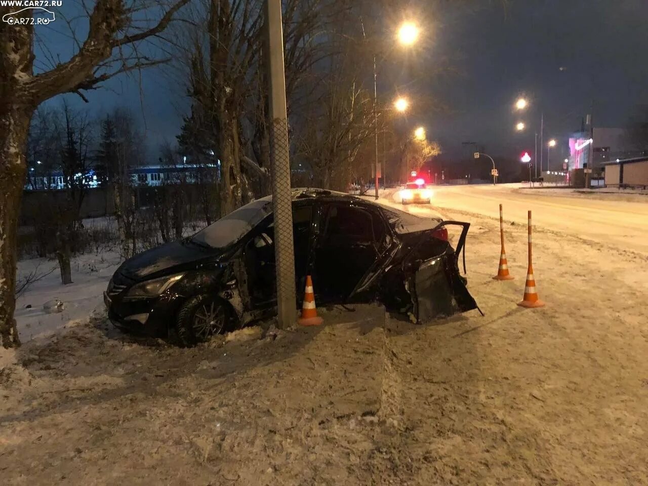Разбитый шевроле круз зимой. Авария зимой на трассе ночью. Дтп ночью зимой. Авария зимой на трассе ночью. Авария зимой на трассе ночью.