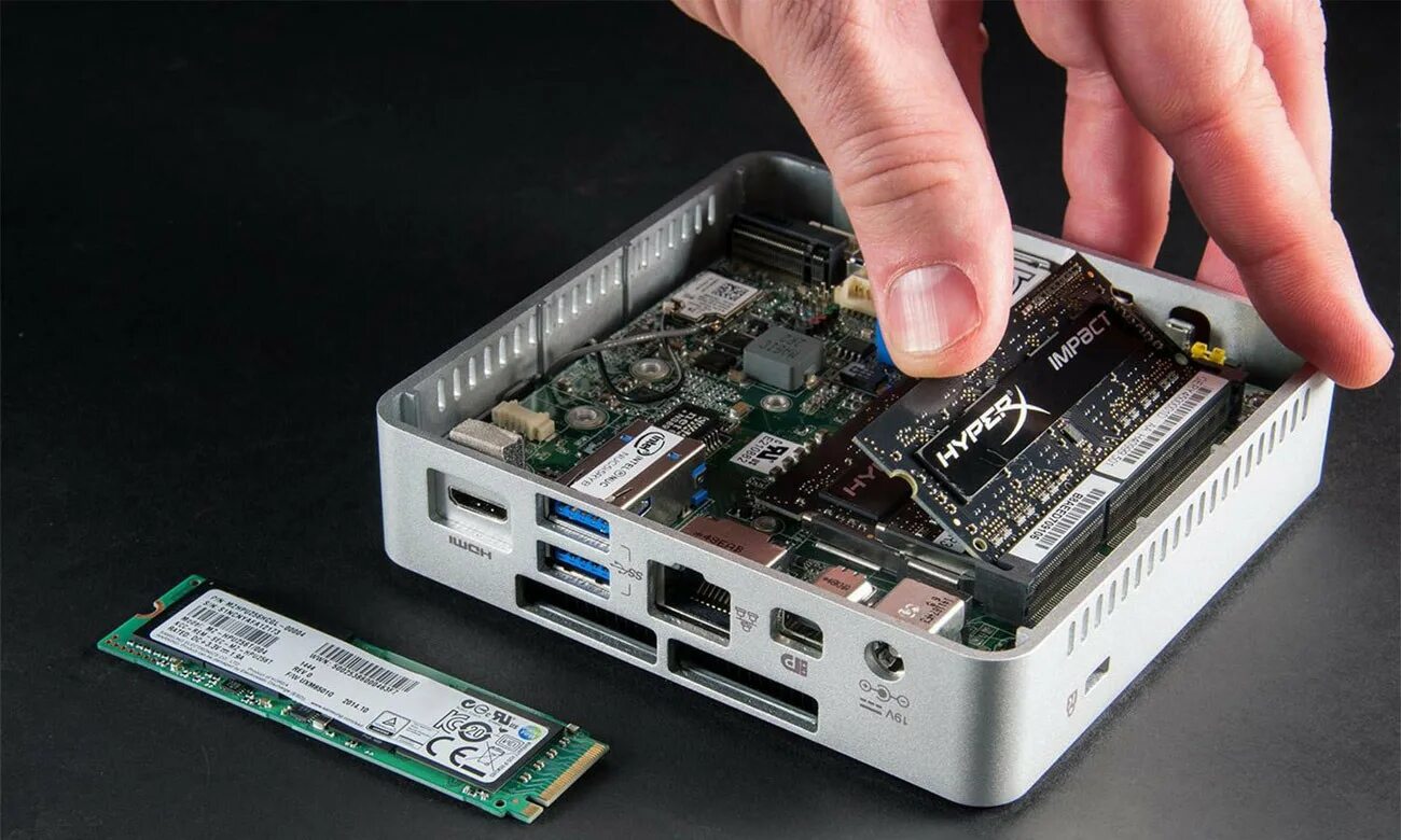 Мини-ПК Intel® NUC. Intel NUC Core i5. Неттоп Intel NUC 9. Платформа Intel NUC Kit nuc7cjyhn. Минипк