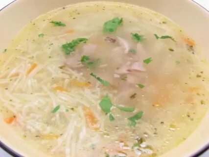 Как приготовить вкусный куриный суп с вермишелью