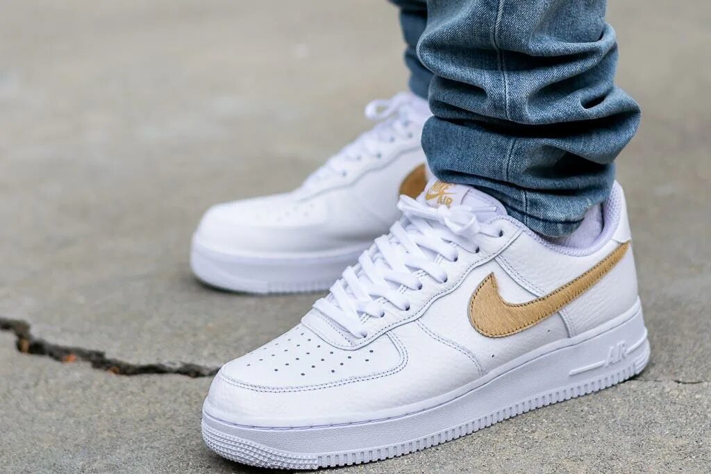 Nike Air Force 1 Low. Nike Air Force 1 Low White on feet. Nike Air Force 1 Stussy White. Nike Air Force 1 Low Swoosh.