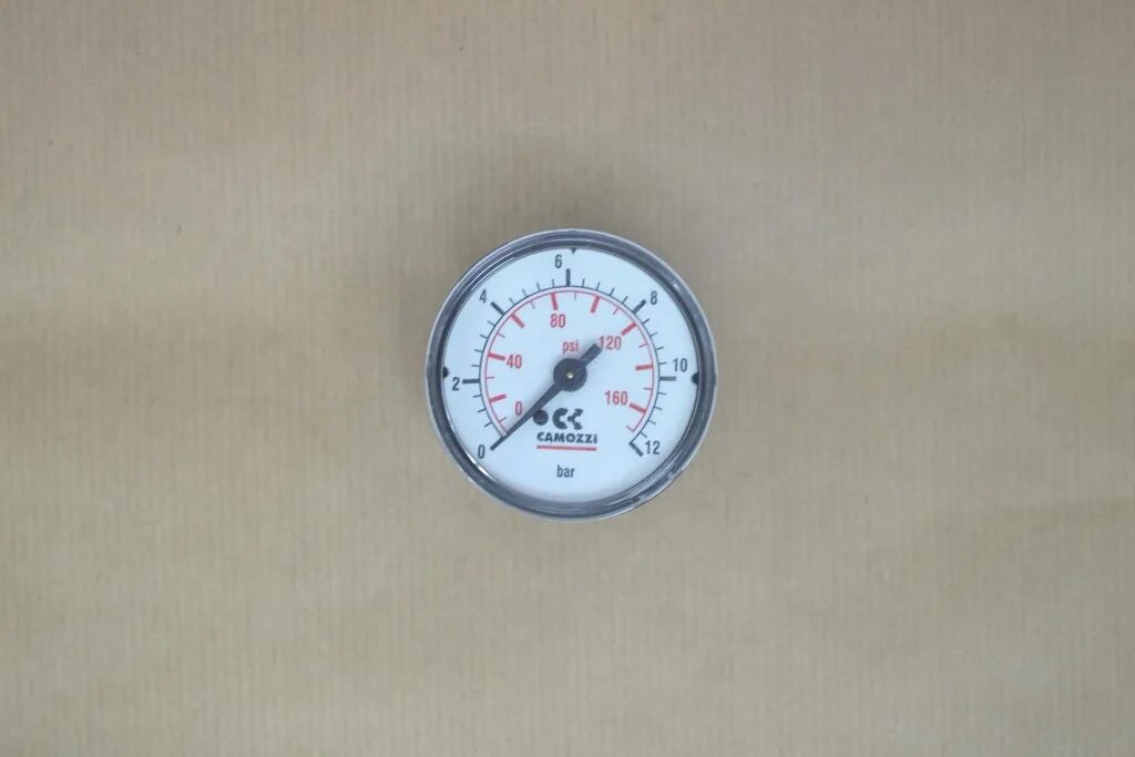 Манометр camozzi 600. Манометр m043-p12. Camozzi манометр. Манометр camozzi m043-p12. Манометр 0-12 атм m043-p12.
