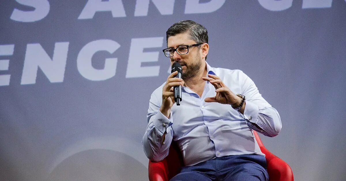 Александр луцкий it. Алекс слуцких. Гаджи леонид слуцкий. Алекс слуцких. Алекс луцкий бизнесмен семья.