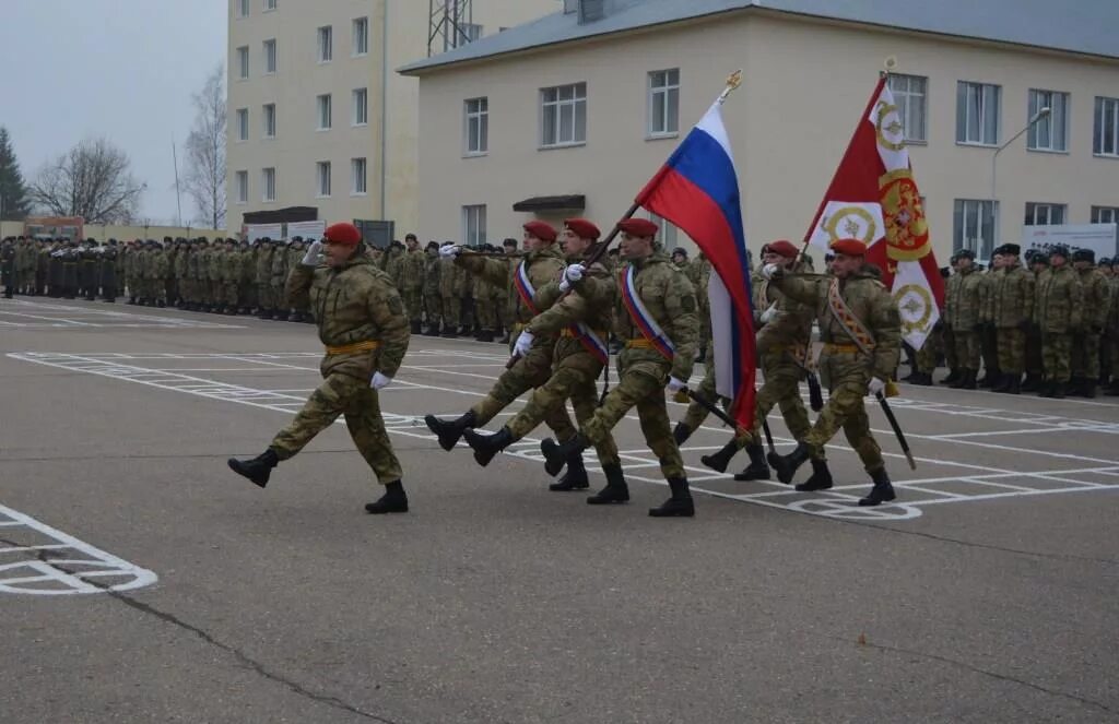 25 лет военным