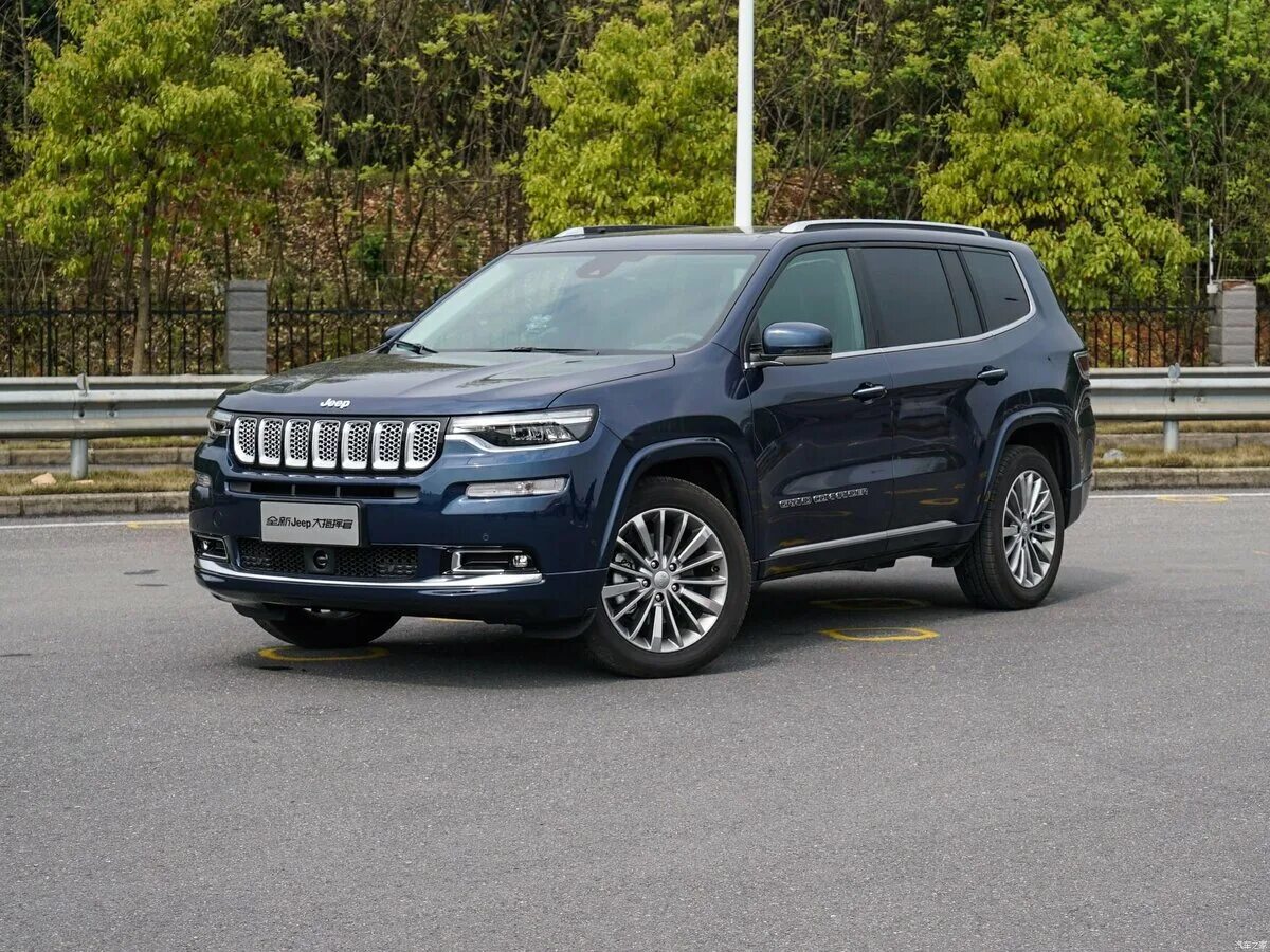 Jeep commander 2022 салон. 2020 jeep grand commander. 2018 jeep grand commander. Jeep grand commander 2017. Grand commander.