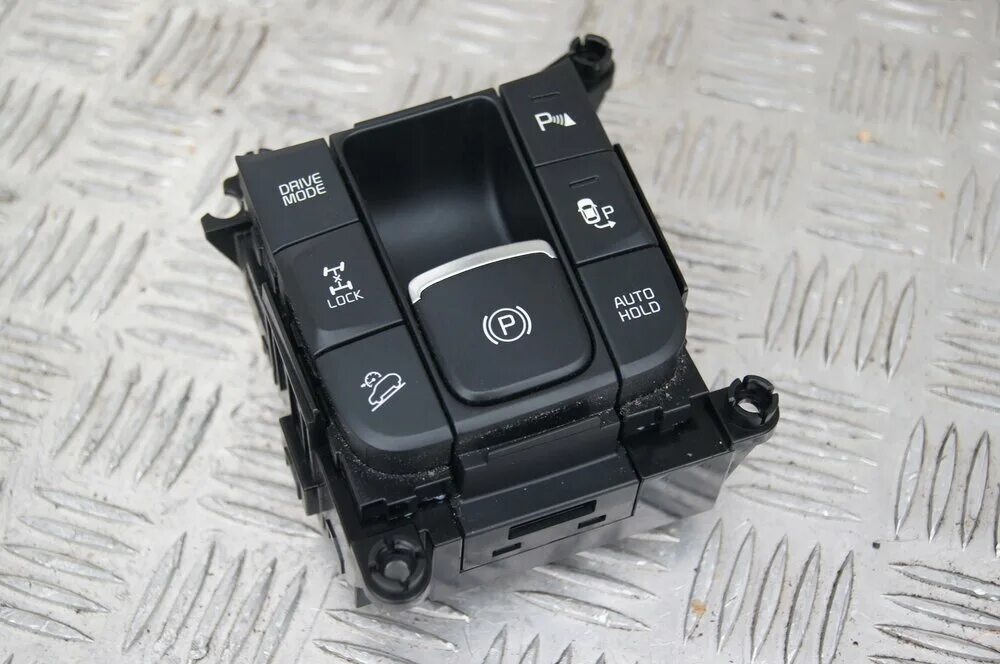 Болт honda арт. 5 разъем. 957011005508. 7834 7. 90131-st7-000.