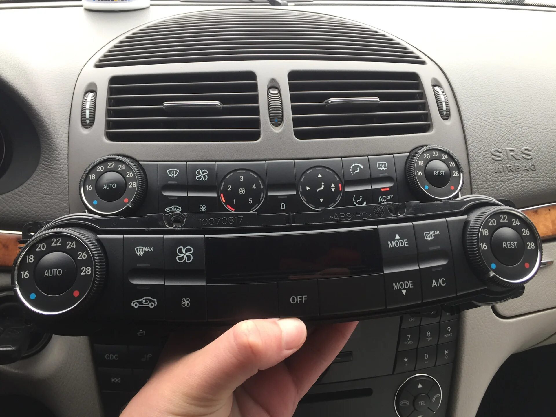 Мерседес 211 климат контроль инструкция. Климат контроля w211. Климат контроль w211. Климат контроль мерседес. Климат контроля w211.