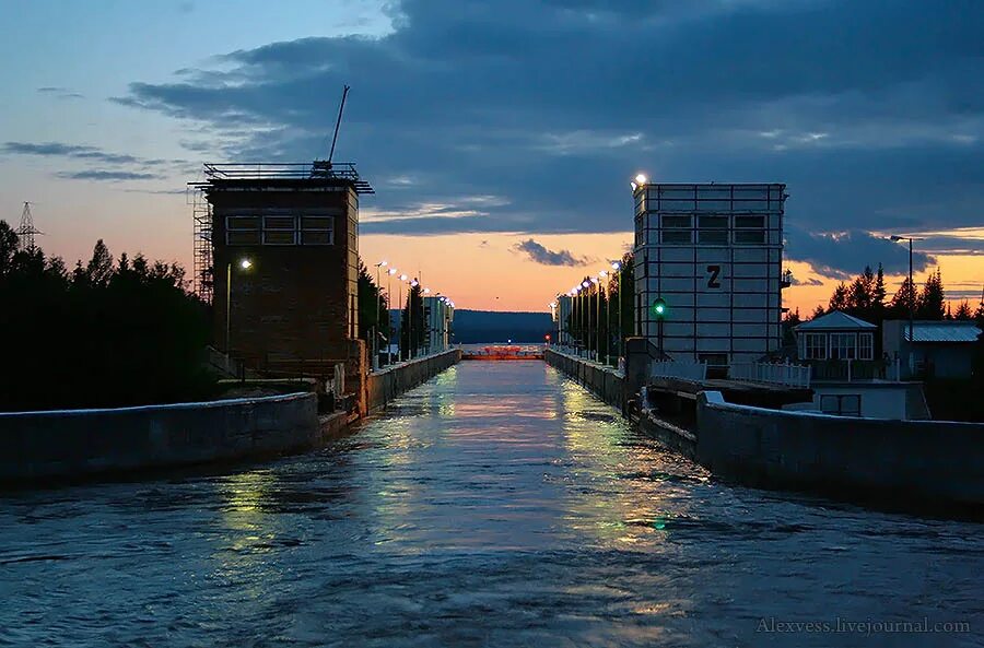 Волга вода путь. Вытегра Волго Балтийский канал. Шлюзы Волго-Балтийского канала. Волго-Балт шлюзы Вытегорский район. Волго Балтийский Водный путь Вытегра.