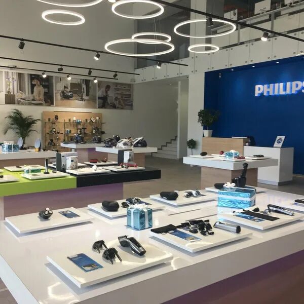 Филипс челябинск. Фирменный магазин Philips в Москве. Магазин электроники Philips. Philips интернет магазин. Philips магазин СПБ.