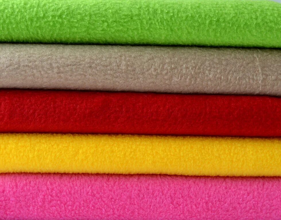 Плотные материалы ткани. Флис. Мягкая ткань для одежды. Материал флис. Синтетическая мягкая ткань.