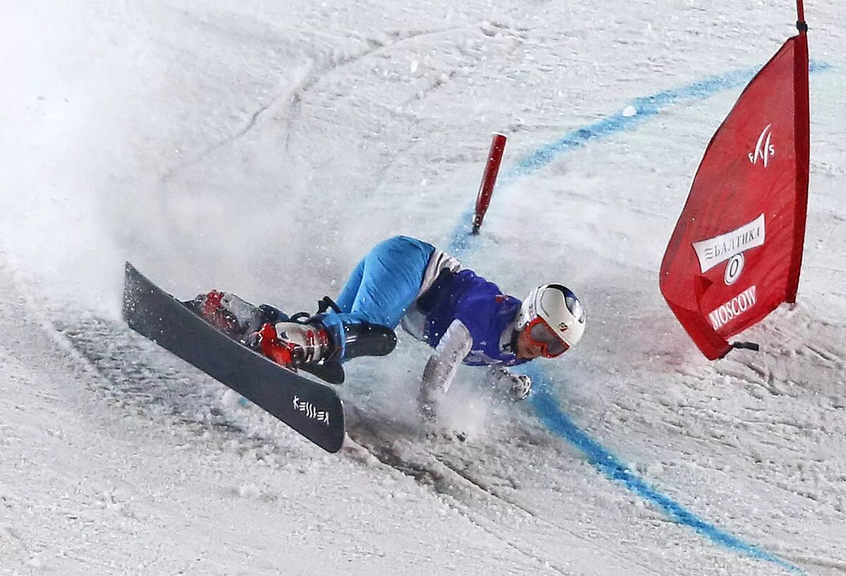 Соревнования по сноуборду. Слалом гигант дети. Гигантский слалом сноуборд. Слалом гигант сноуборд. Слалом владивосток.