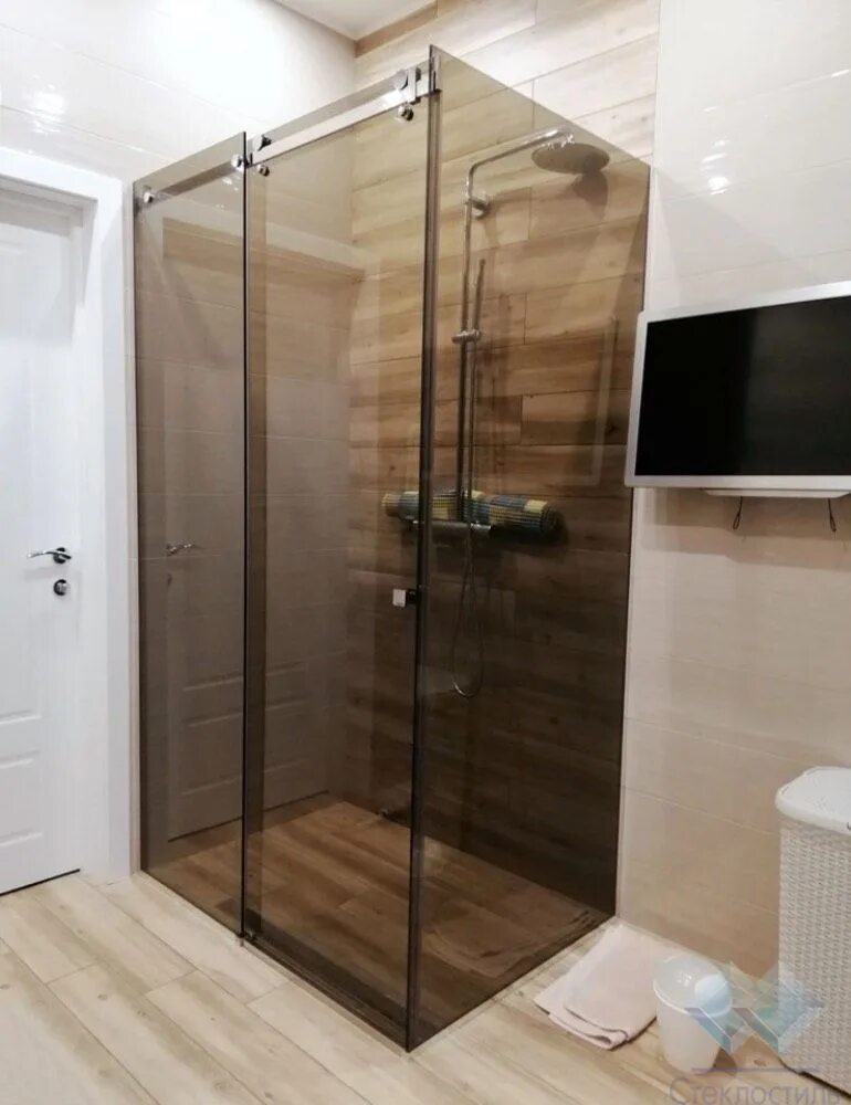 Перегородка для душа на заказ. Душевая кабина модель Full Glass Shower Room ks0909 стекло 6мм. Душевая стекло перегородка затонированная 2023. Раздвижные стеклянные перегородки для душа 900х900. Стеклянная перегородка для душа 90х210.