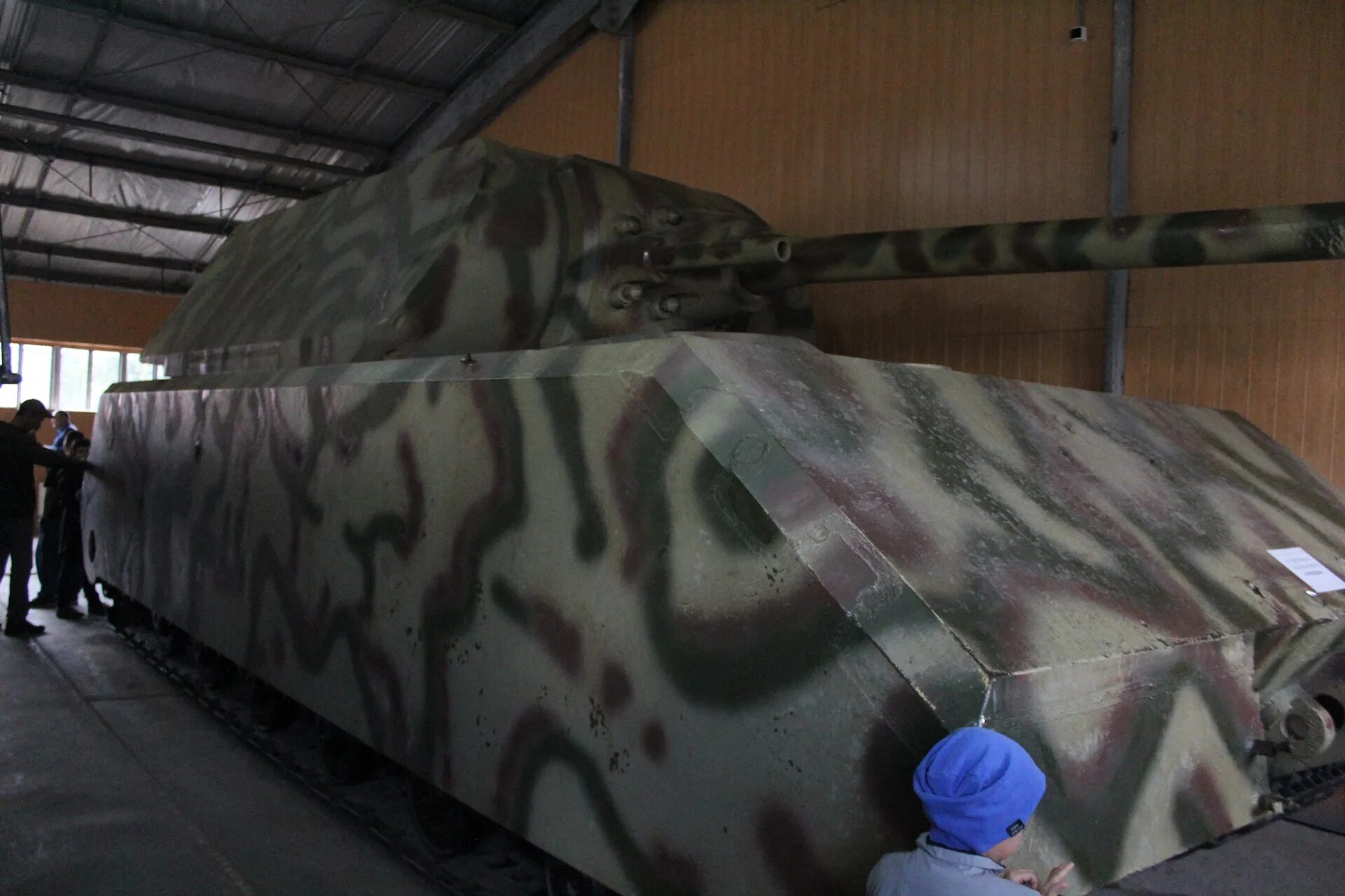 Самый большой танковый музей в россии. Музей в кубинке танки. Кубинка музей karl. Сау газ-68 ксп-76. Газовая кубинка.