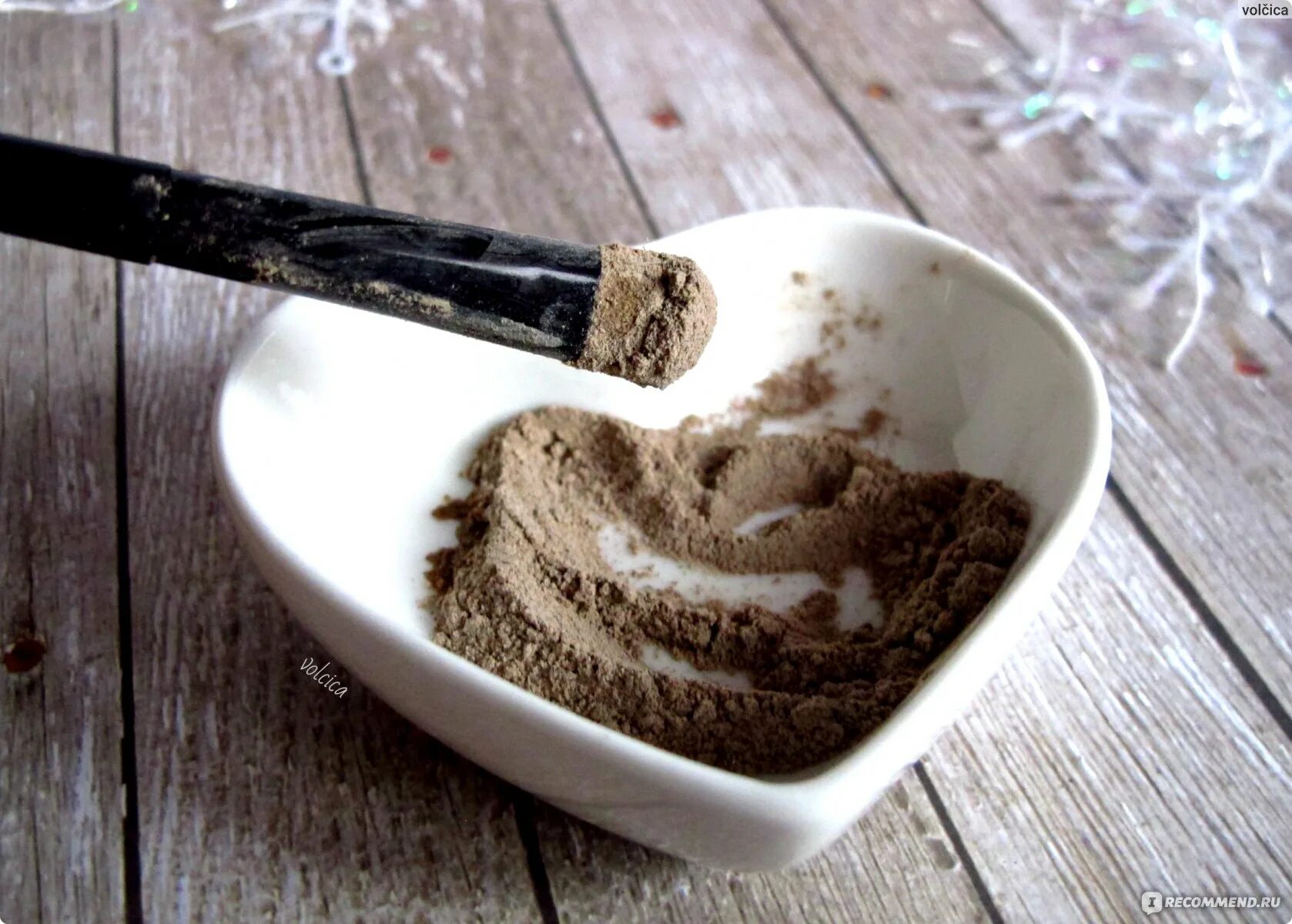 Маска для лица глина гассул. Очищенная глина. Глина рассул. Глина гассул. Глина гассул марокканская.