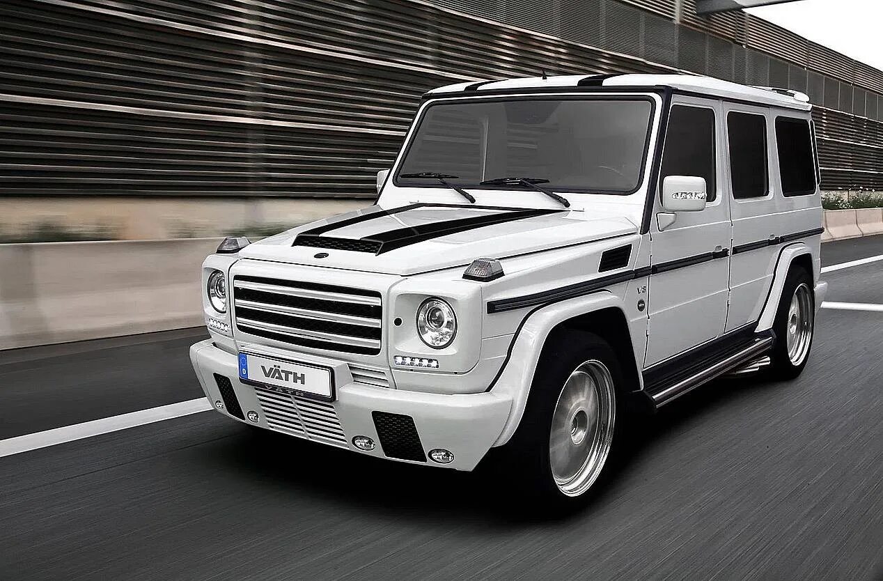 Какие есть гелики. Mercedes Benz g55. Mercedes g55 AMG. G55 Мерседес AMG Гелендваген. Mercedes Benz g55 белый.