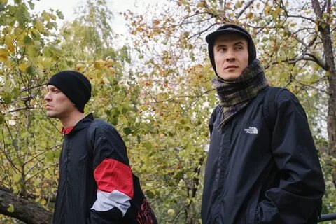 Буркин и алехин уже оделись и собрались