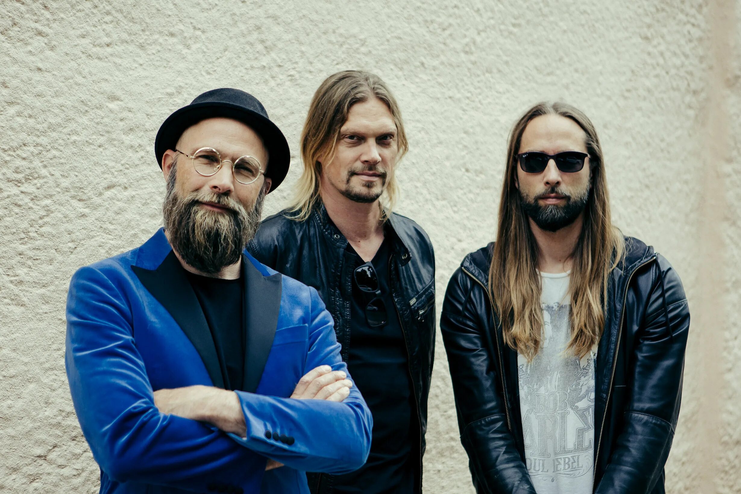 Red brothers. Группа von. Von Hertzen brothers - New Day Rising. Von Hertzen brothers Red Alert in the Blue Forest. Stars aligned von Hertzen brothers.