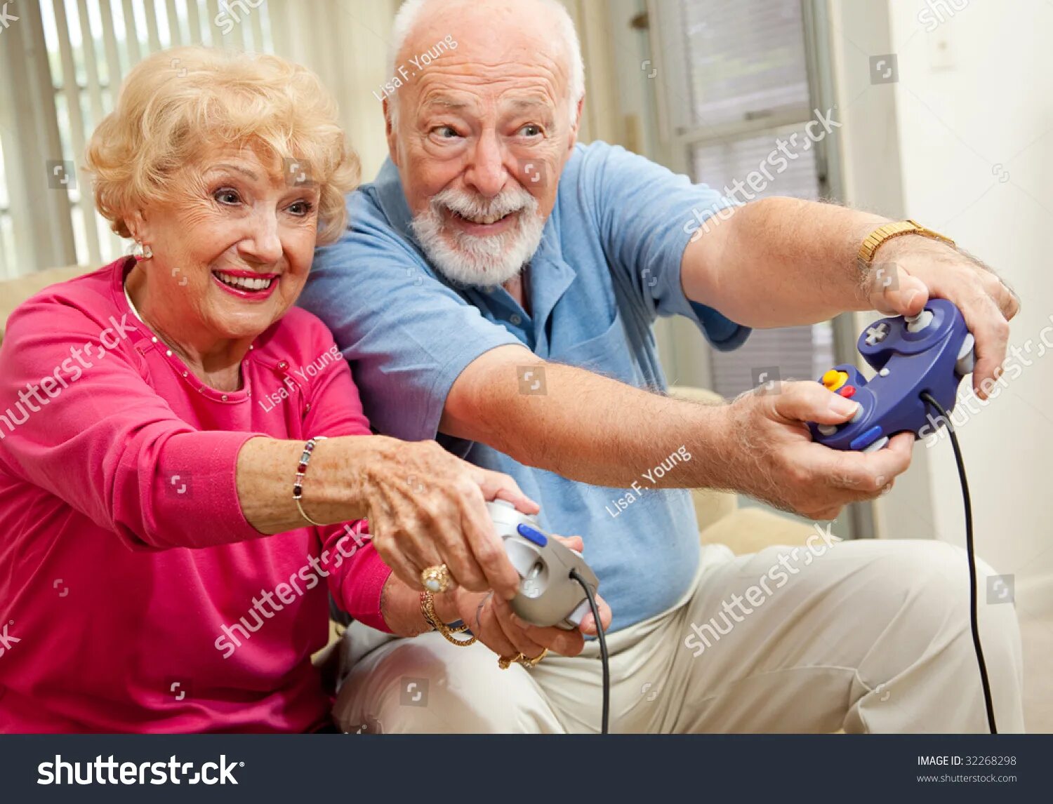 Человек молодой душой. Молоды душой. Пожилые для встреч. Веселые пенсионеры. Цитаты про старость и молодость.