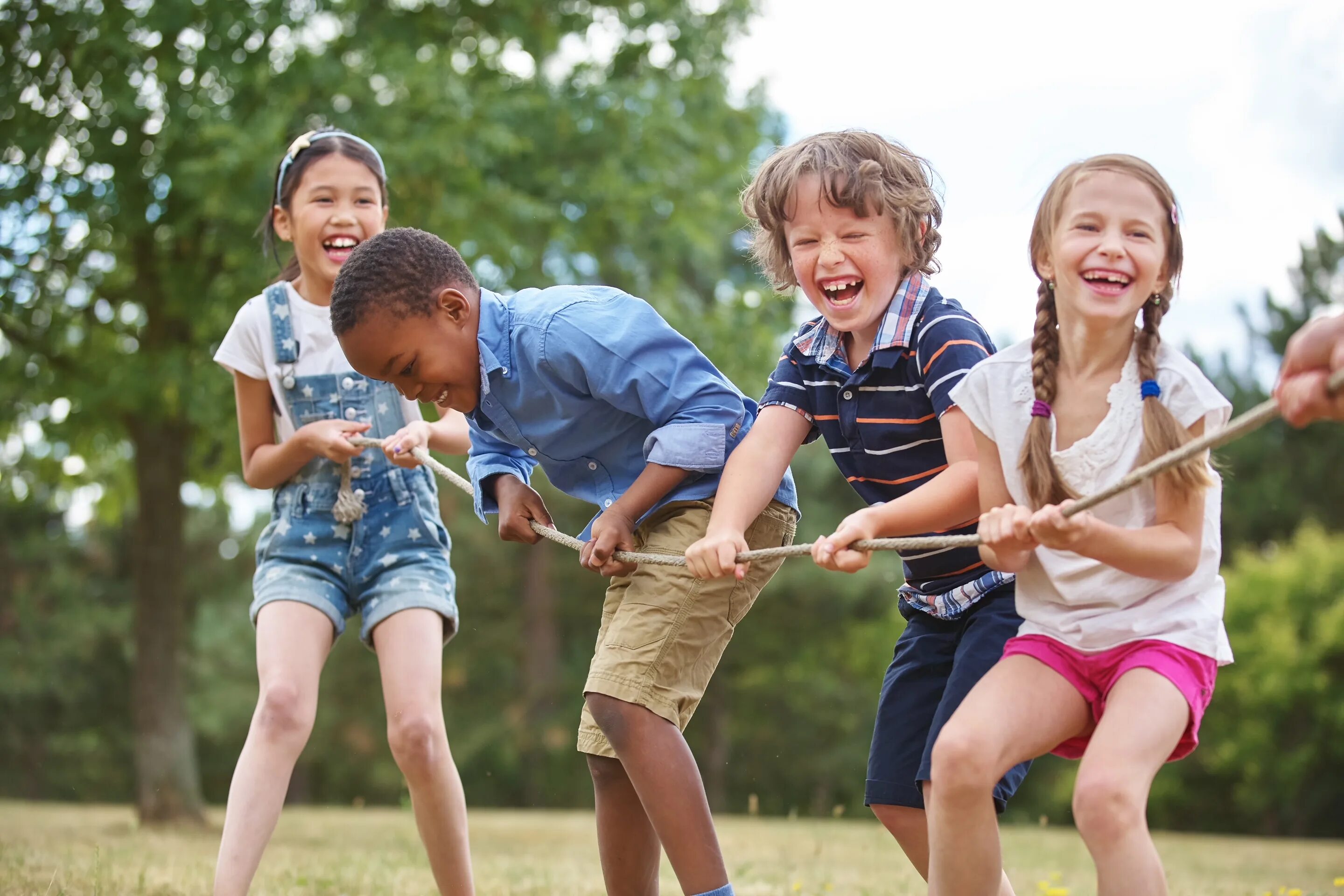 Children like to playing tags