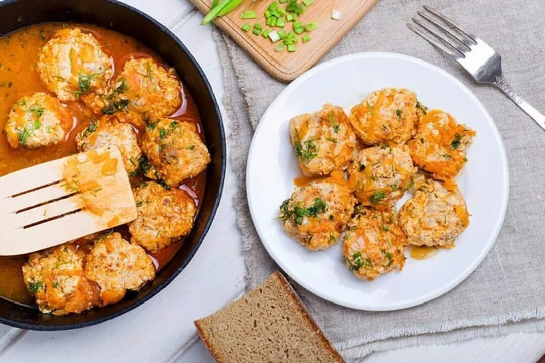 Рецепт вкусного ужина на скорую. Вкусный ужин. Диетические блюда. Тефтели. Блюда на ужин.