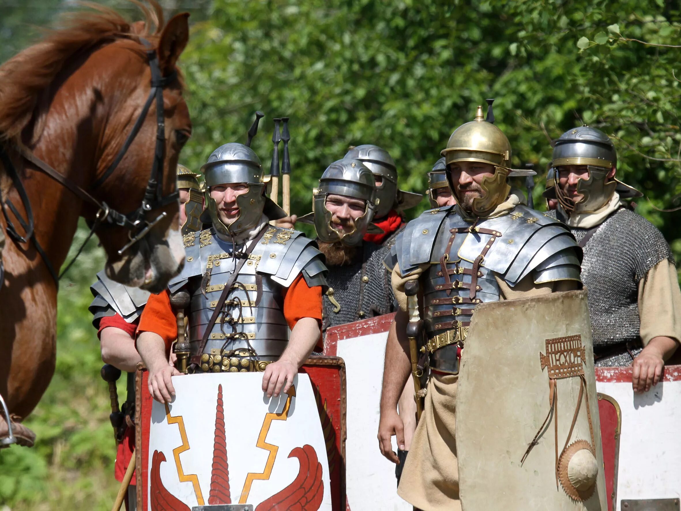 Центурия когорта легион. Древний рим армия легионы. Строй римского легиона. Центурия в древнем риме это. Центурия это.