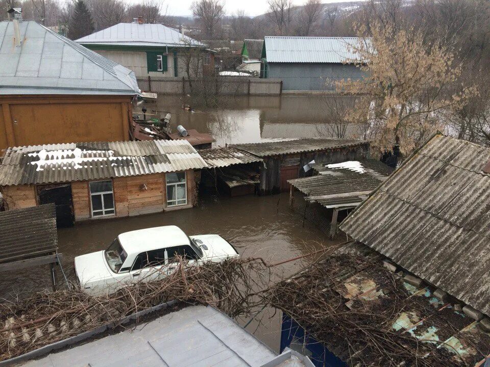 Погода в калаче воронежской области рп5. Наводнение в Калаче Воронежской области. Г Калач Воронежской области наводнение. Воронежская область потоп. Г. Калач затопило Воронежская область.