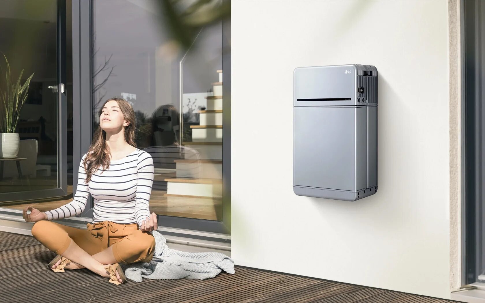 Home battery. Накопитель энергии для дома. Home Energy Storage. Шкаф накопитель энергии. LG Energy.