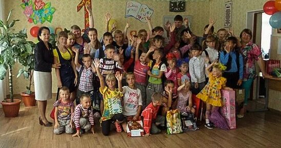 Детдом в уссурийске детский дом. Спасск-дальний дом офицеров. Центр содействия семейному воспитанию. Детский дом город уссурийск. Образование детей сирот.