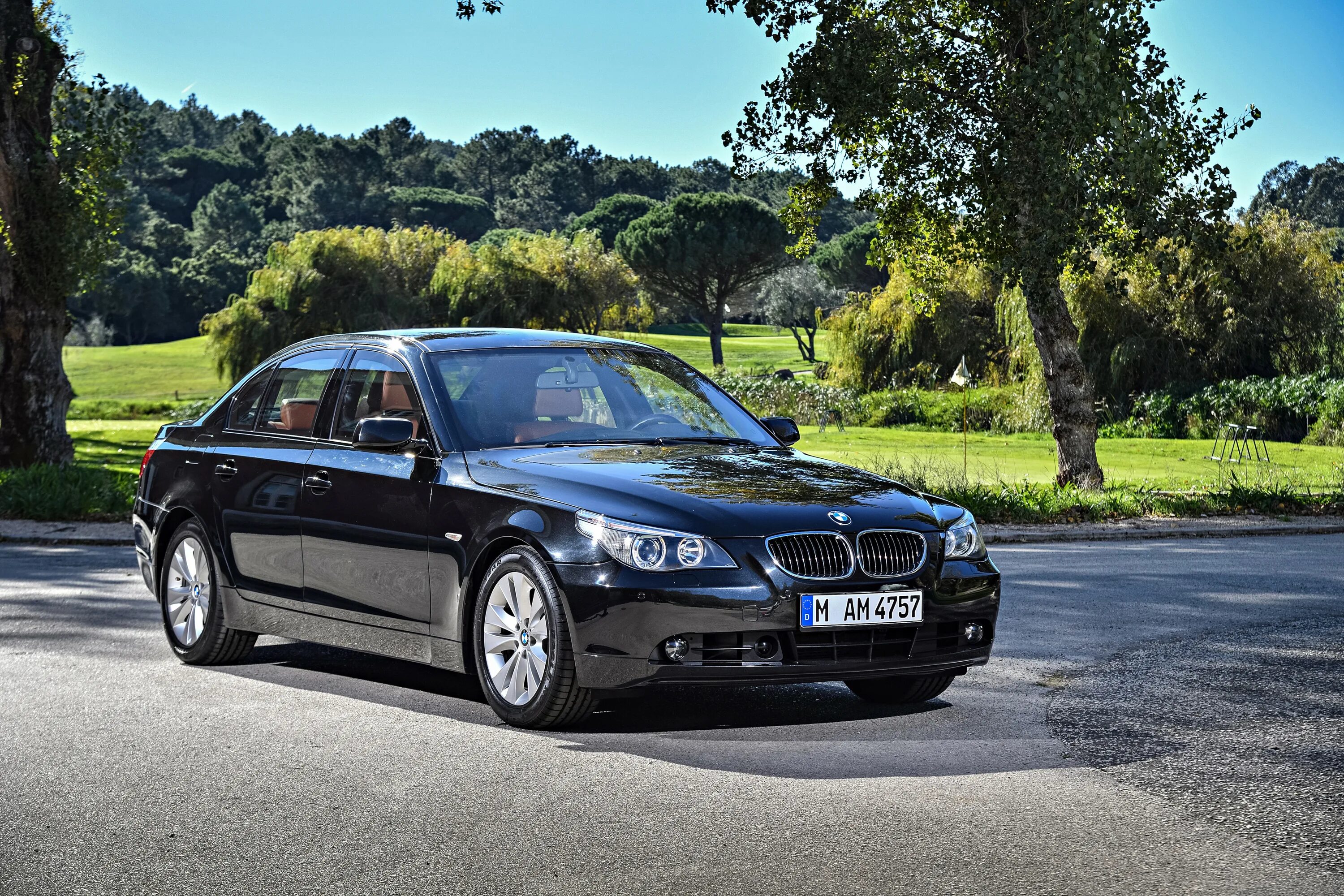 Бмв 5 поколения. BMW 5 e60. BMW 5 e60 2003. BMW sirius5 e60. BMW 5 Series (e60).