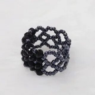 Колечки из бисера черный