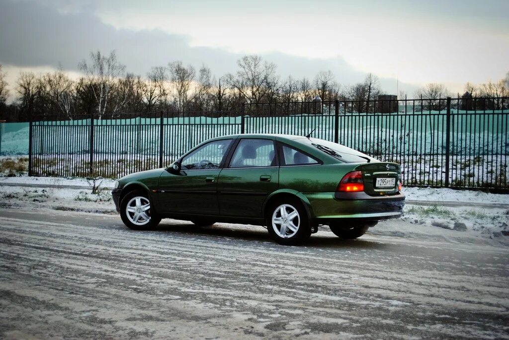 Opel Vectra 1997. Опель Вектра 1997 года. Опель Вектра б 1997. Опель Вектра 1997 2.0. Опель вектра б отзывы