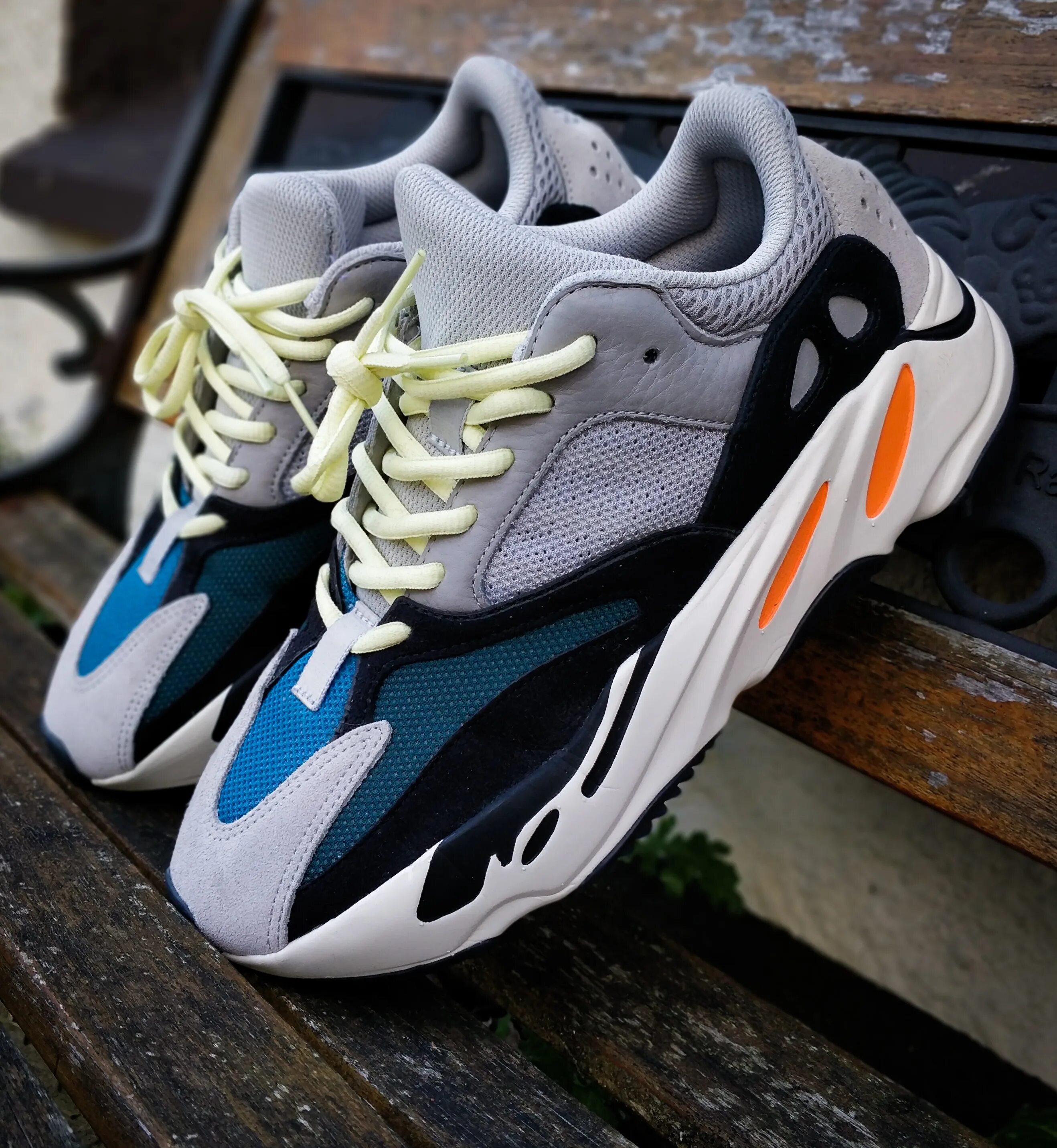 Adidas Yeezy 700 v1. Adidas Yeezy 700 Wave Runner. Adidas Yeezy Boost 700 Wave Runner. Adidas Yeezy Boost 700 Wave. Кроссовки изи 700