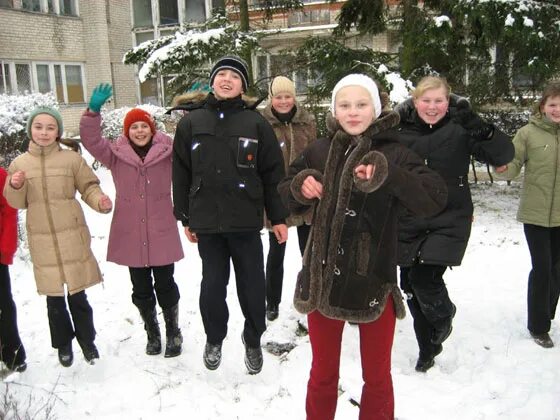 Илюшино счастье 56. Илюшинская школа нестеровского района калининградской области. школа илюшино. посёлок илюшино. поселок илюшино калининградская область.