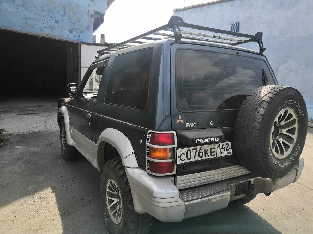 Купить митсубиси паджеро 2 дизель. Mitsubishi Pajero 2 1991. Паджеро 2 коротыш. Белый цвет Паджеро 2 коротыш. Паджеро 2 коротыш задняя рамка номеров.