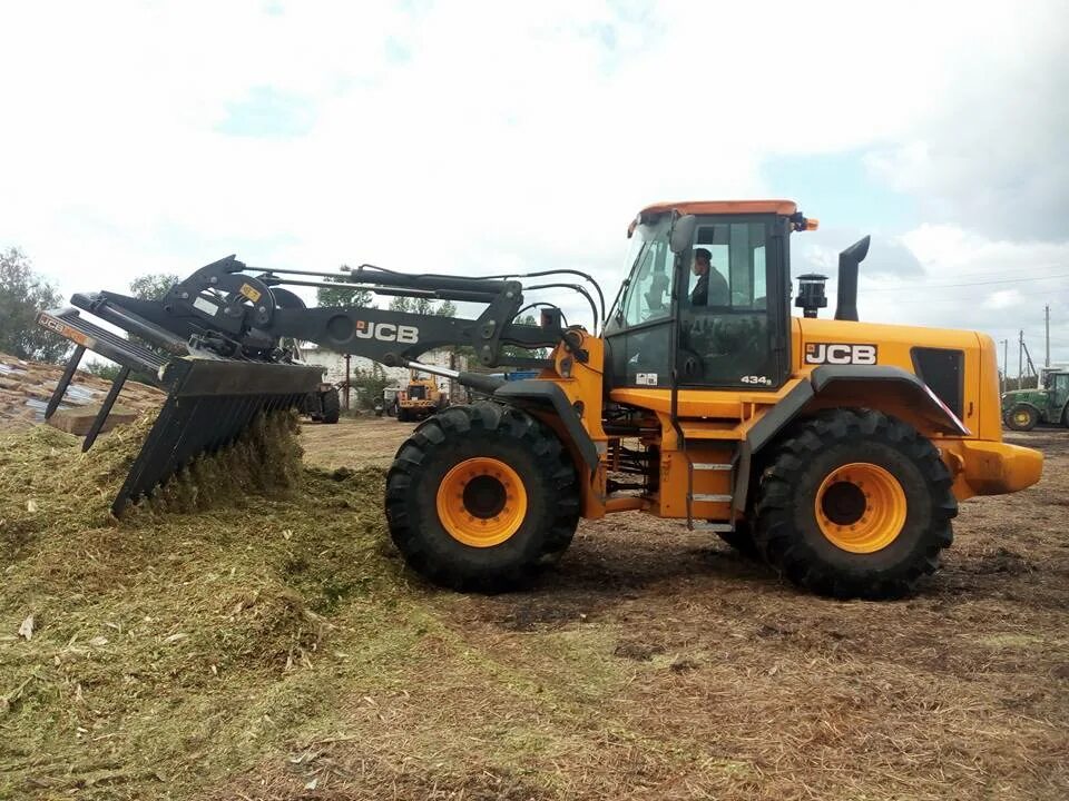 Jcb 434s agri как снять двигатель Телескопический погрузчик JCB 531-70 AGRI ТехСпецСтрой