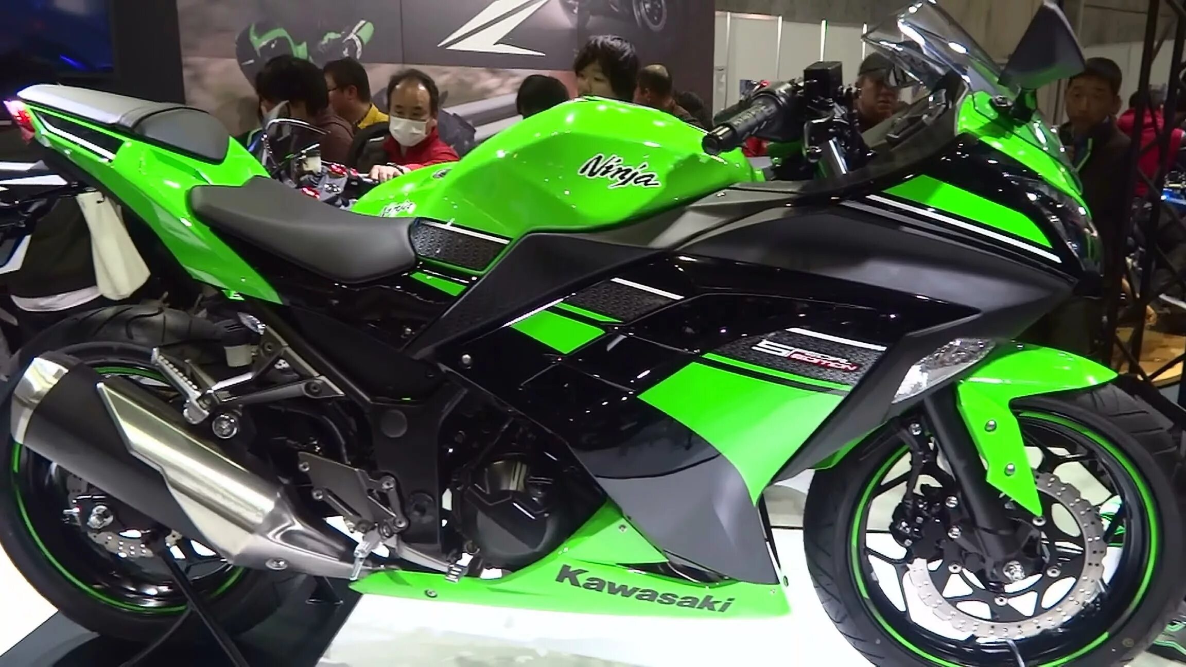250 кубов мотоцикл скорость. Kawasaki Ninja 250r. Мотоцикл Kawasaki Ninja 250r. Кавасаки ниндзя 250. Kawasaki Ninja 250.