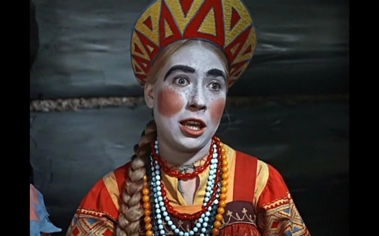 Коруна головной убор на руси. Морозко марфуша. Женская долюшка картинки. Федоскино портрет. Девица румяная.